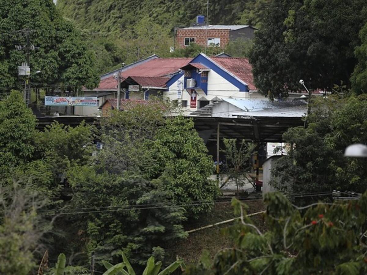 Ofrecen $50 millones por información para capturar a responsables de masacre en Tarazá