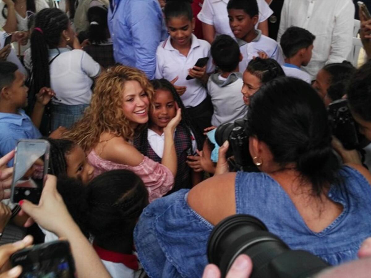 Sin educación de calidad para todos los niños no podemos hablar de un país en paz: Shakira