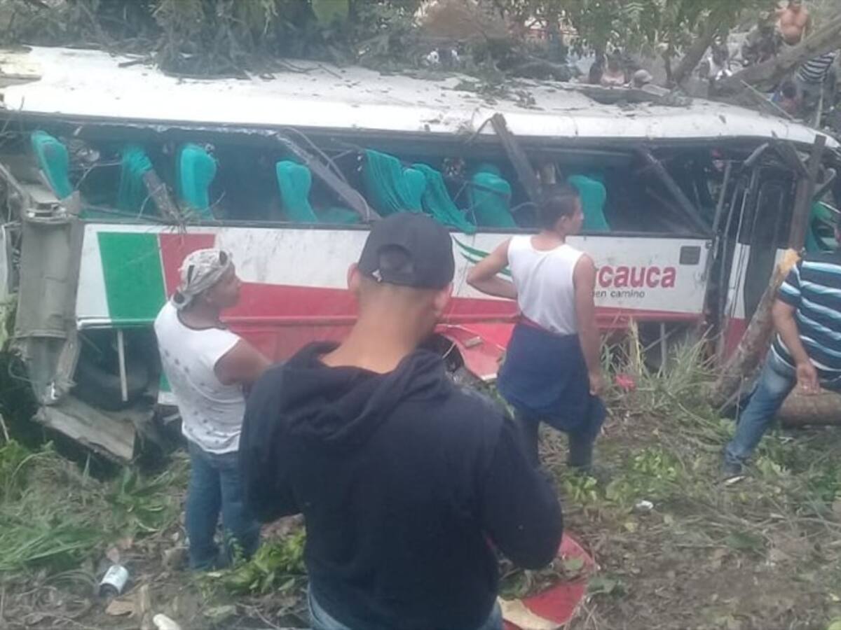 Accidente dejó cuatro muertos y 11 heridos en Inzá, Cauca