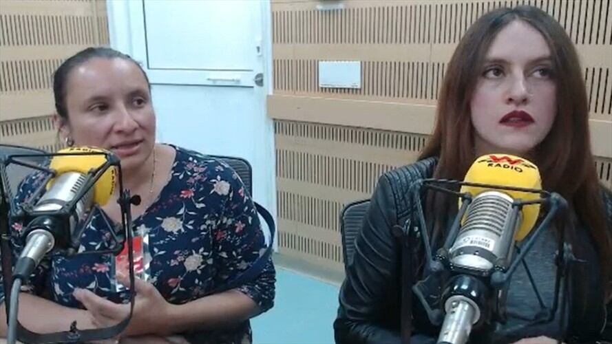 Esposa de policía asesinado pide justicia real.. Foto: La WCon Vicky Dávila