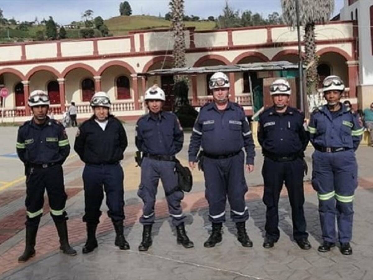 Los bomberos de Fosca, Cundinamarca, previenen las quemas