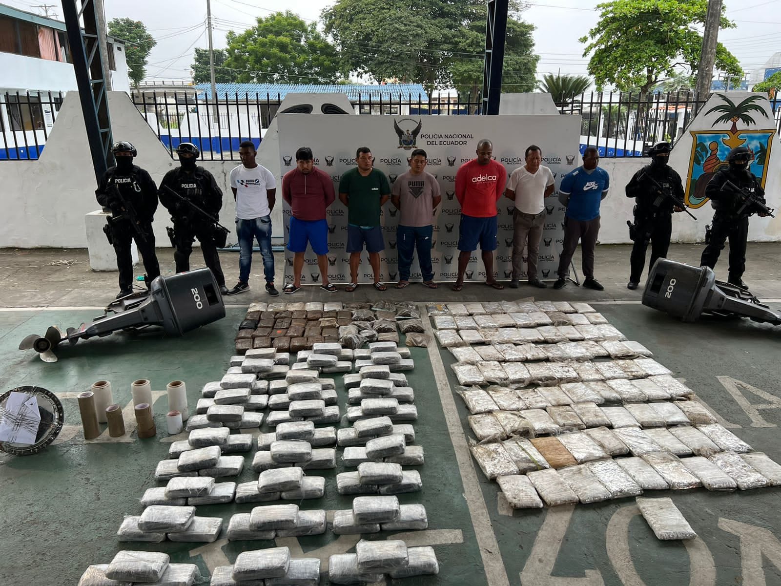 Captura de banda de narcotraficantes colombianos y ecuatorianos. Foto: Armada