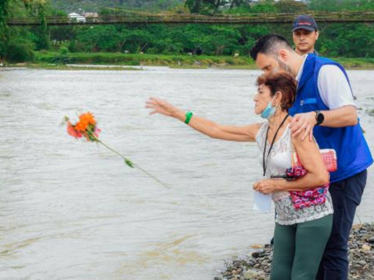 Conmemoran a 73 víctimas de desaparición forzada a manos del Bloque Mineros de las AUC