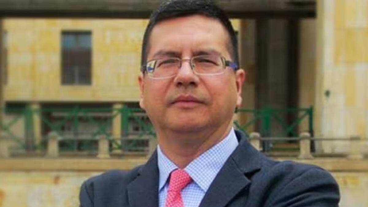 Germán Calderón España: "el canciller no tiene argumentos jurídicos para no conciliar"