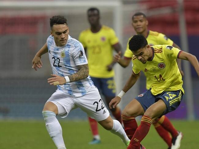 Lautaro Martínez y Luis Díaz en la semifinal de la Copa América 2021. Foto: Pedro Vilela/Getty Images