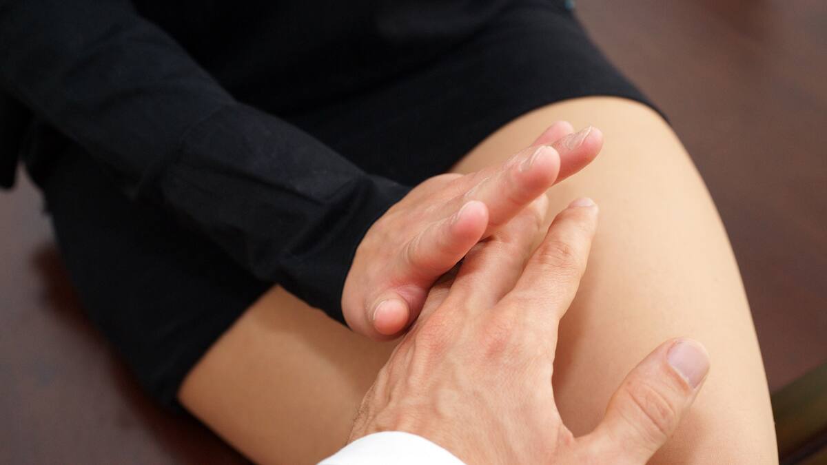 Los señalamientos de acoso sexual contra Juan Sáenz, asistente de Paola Holguín