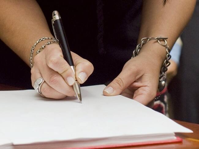 Gerentes de hospitales del Magdalena denuncian falsedad en trámites del gobernador