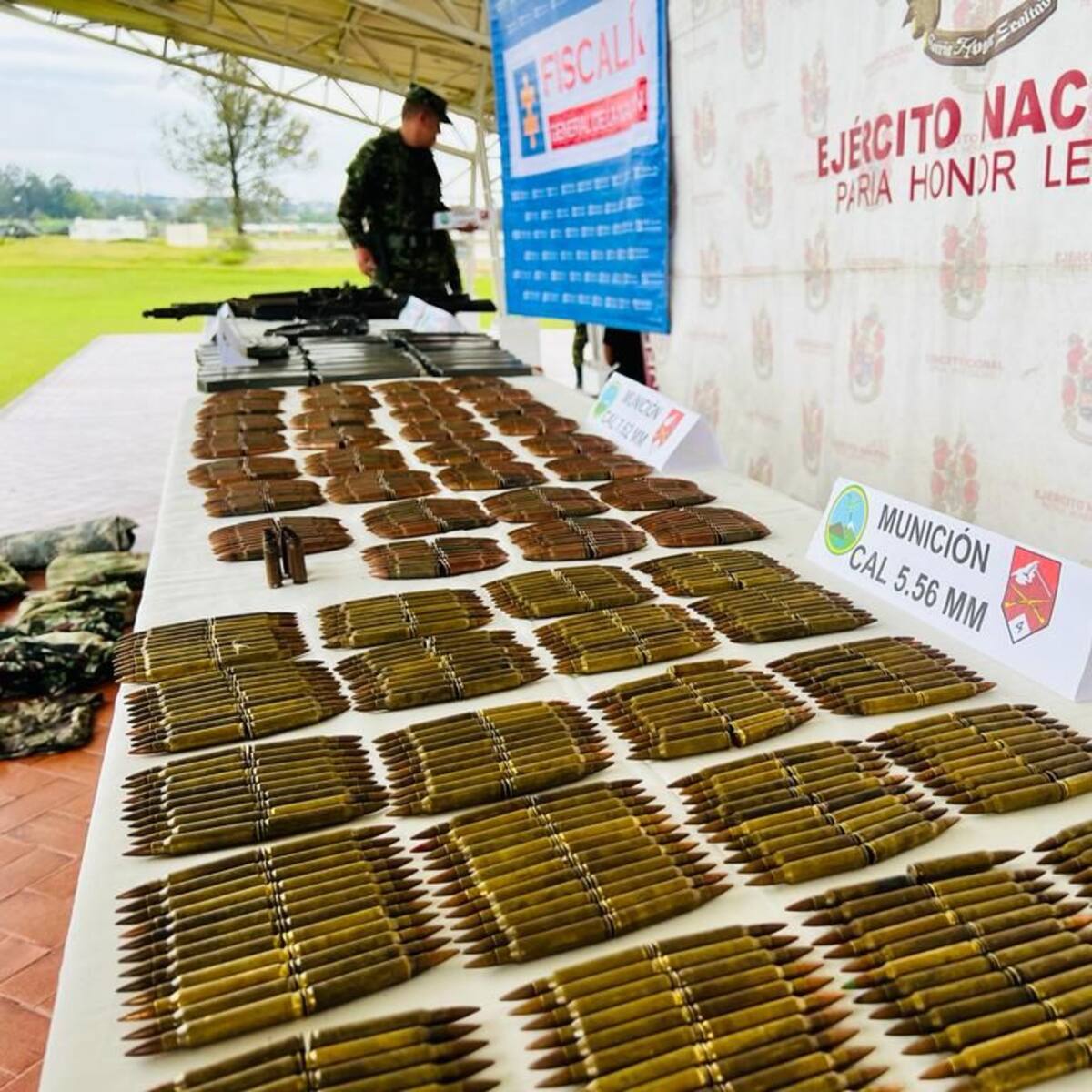 FF.MM. hallan tres depósitos de armamento pertenecientes a disidencias Farc en Cauca
