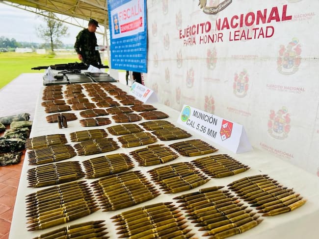 Incautación armamento a disidencias de las Farc. Foto: Ejército