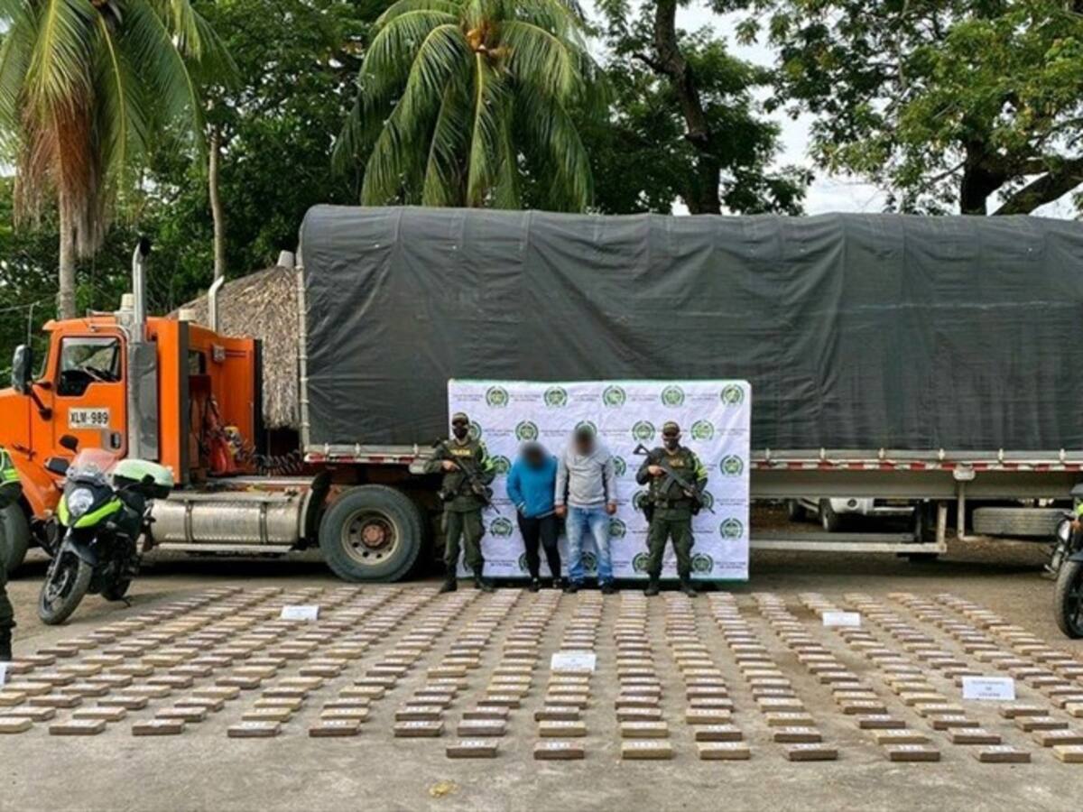 Incautan más de 370 kilos de clorhidrato de cocaína en Córdoba