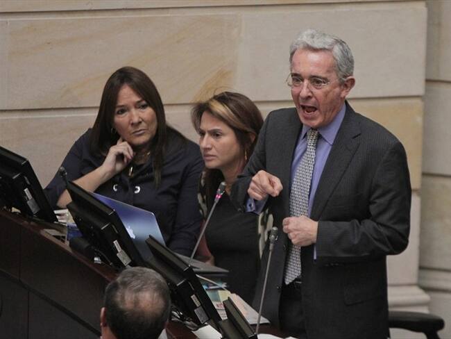 Uribe argumentó que no participará en la votación de contralor general de la República porque 6 de los candidatos a la Contraloría fueron subalternos suyos. Foto: Colprensa
