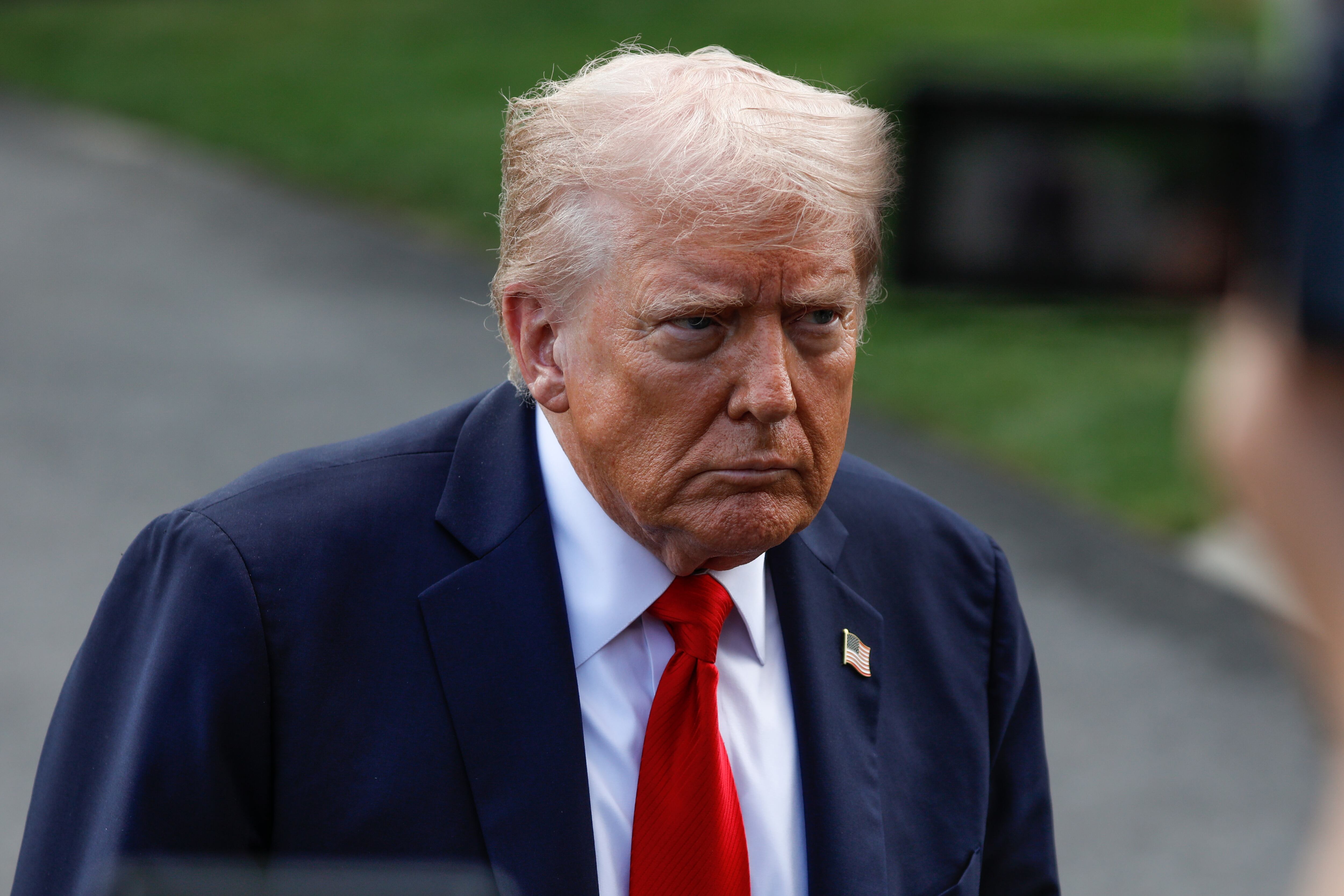 El presidente de Estados Unidos, Donald Trump, habla con la prensa el 11 de septiembre de 2025 en Washington, D. C., Estados Unidos. (Foto de Yasin Ozturk/Anadolu vía Getty Images)