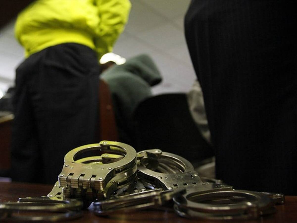 Cae ciudadano albanés señalado de sacar cocaína de Colombia en vuelos chárter