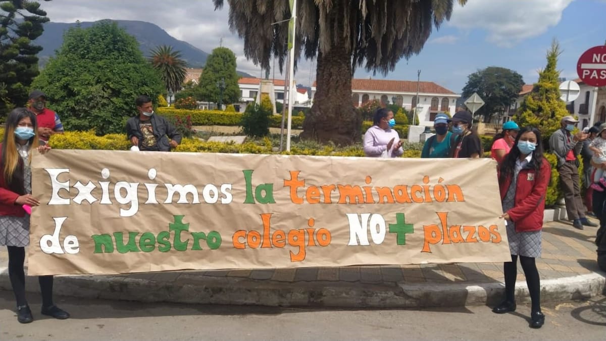 Son 30 mil estudiantes afectados por incumplimientos de obras del FFIE en Boyacá