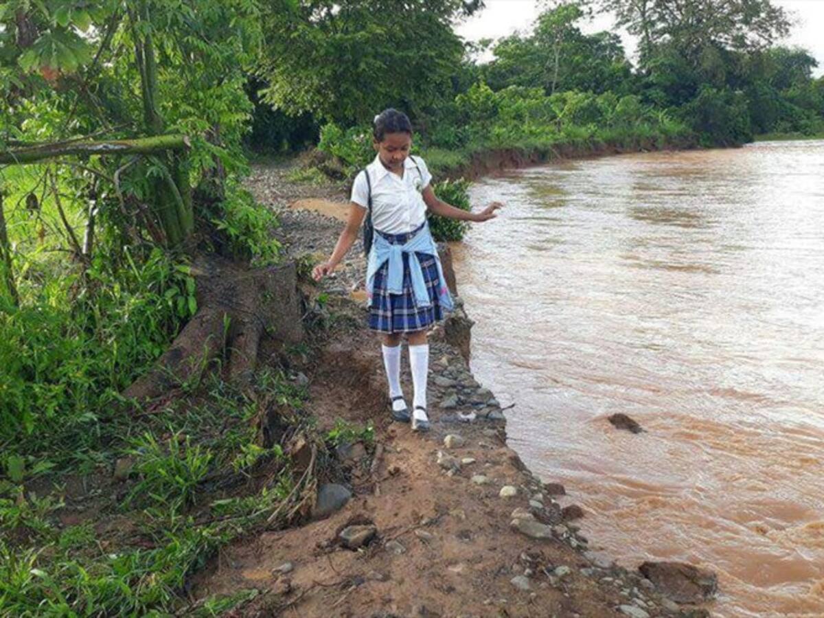 Ola invernal en Córdoba amenaza calendario académico de 15 mil estudiantes