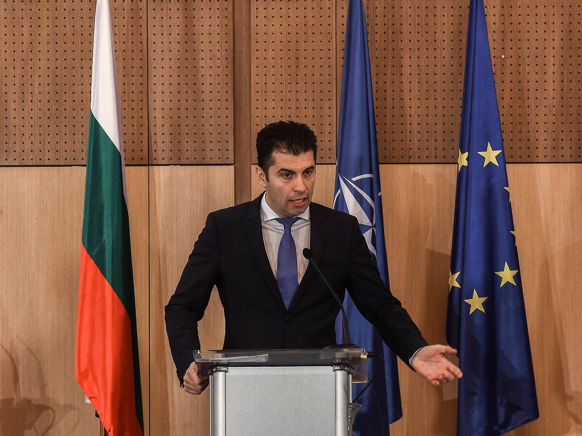 Bulgaria enviará armas a Ucrania pese al rechazo de prorrusos en el Gobierno