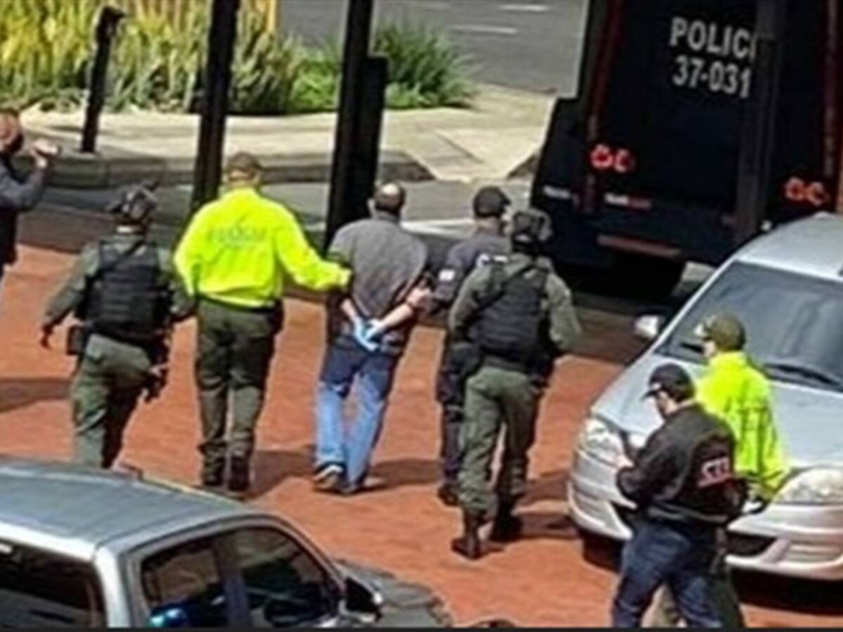 Capturan al político antioqueño Óscar Suárez Mira