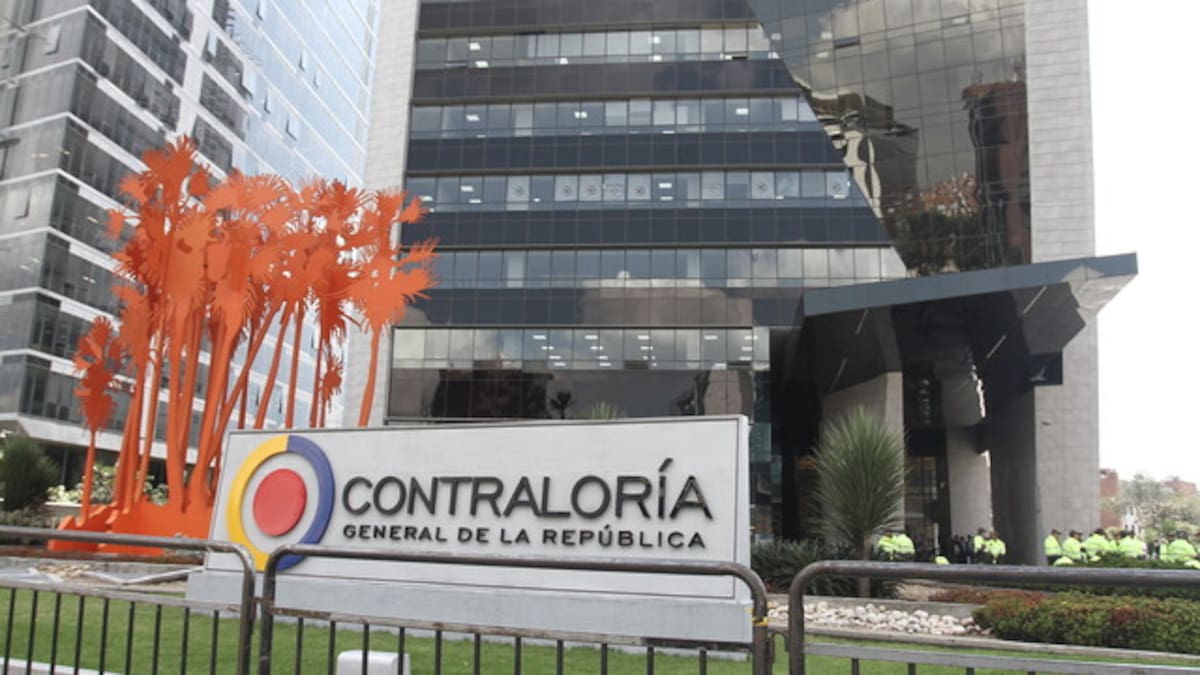 Contraloría pide información a MinHacienda sobre polémica venta de TES y urge a recortar gasto