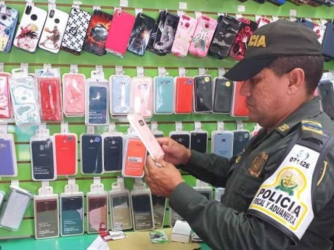 Policía y Dian incautan contrabando en establecimientos de Barranquilla