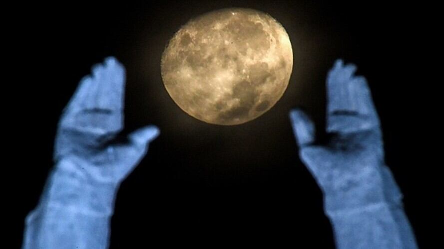 Trump adelanta a 2024 el regreso de astronautas estadounidenses a la Luna. Foto: Getty Images