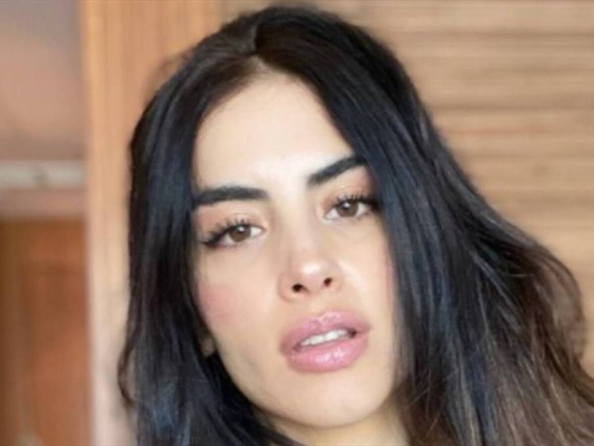“Me desearon la muerte”: Jessica Cediel respondió a críticas por nadar con delfín