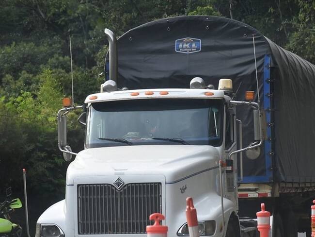 No habrá restricción para vehículos de carga durante este puente festivo. Foto: Colprensa