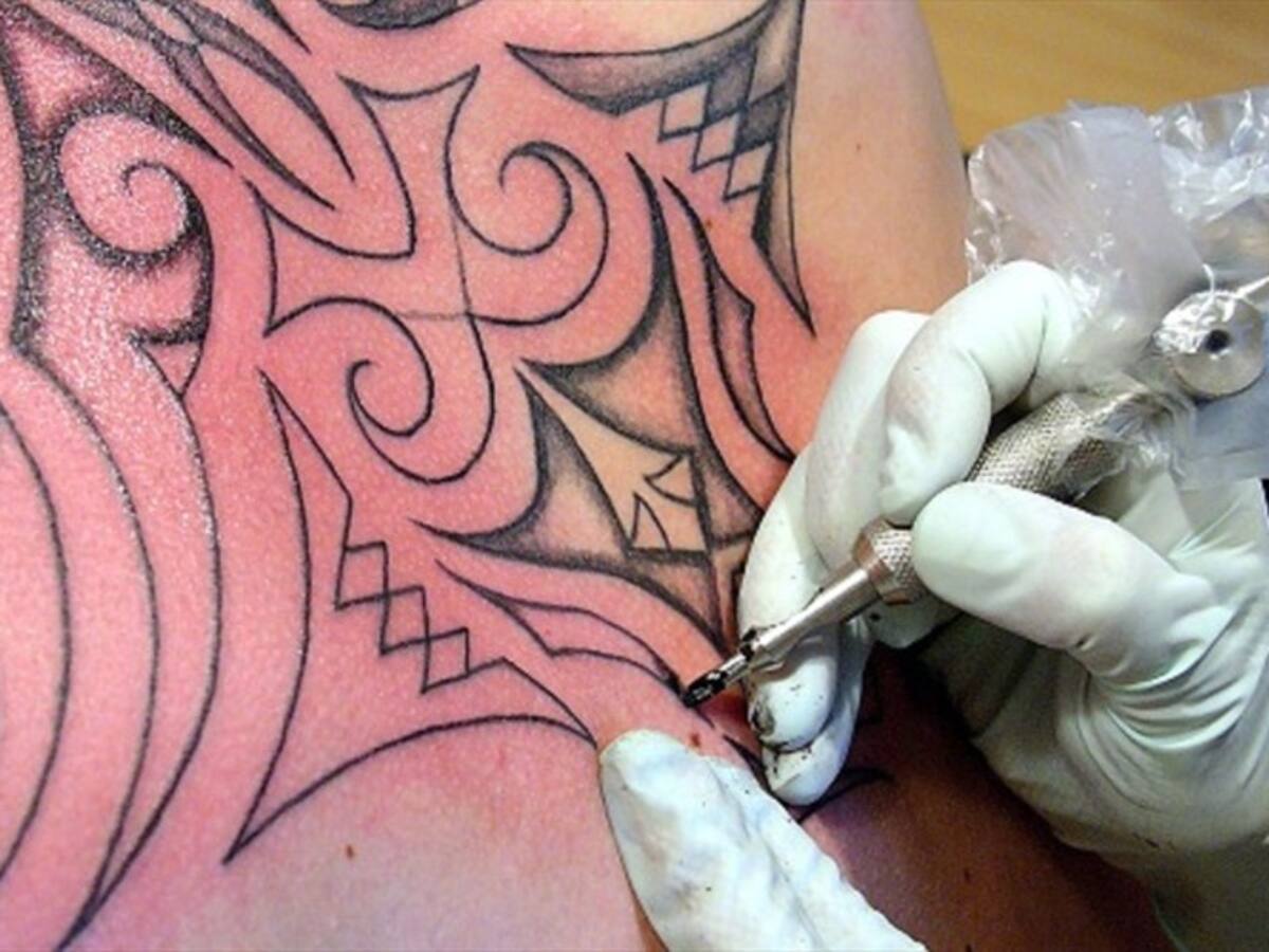 El relato de Luisa Buitrago, la joven que está en silla de ruedas por un tatuaje