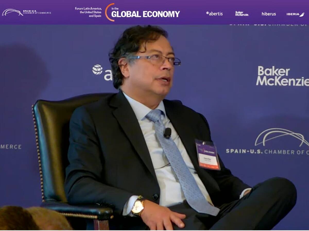 No puedo exigirle a Maduro que se respeten los derechos humanos: Gustavo Petro