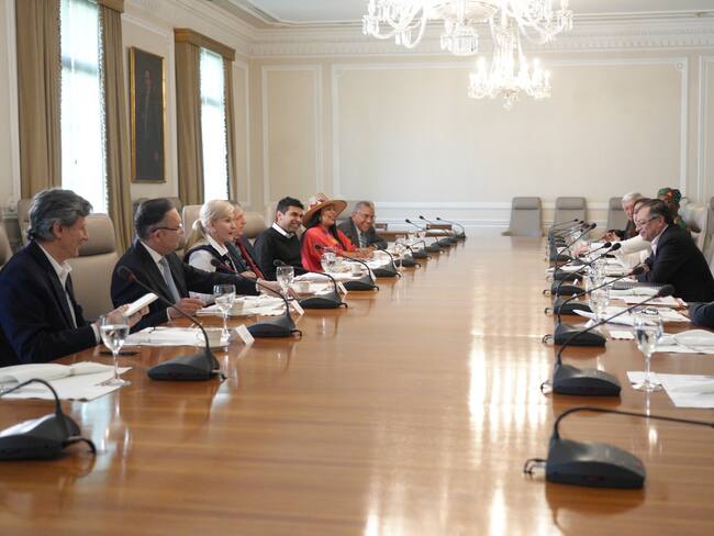 Presidentes de los partidos de coalición podrán presentar propuestas para modificar la reforma a la salud. Foto: Presidencia.