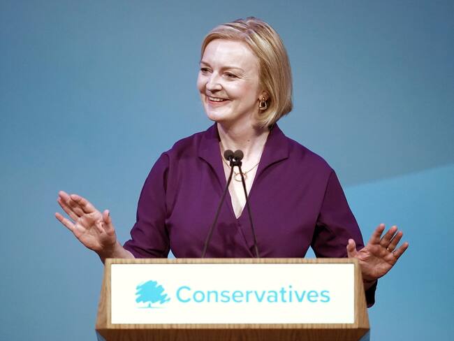 Liz Truss asume el cargo de primera ministra de Reino Unido: ¿qué retos tendrá?