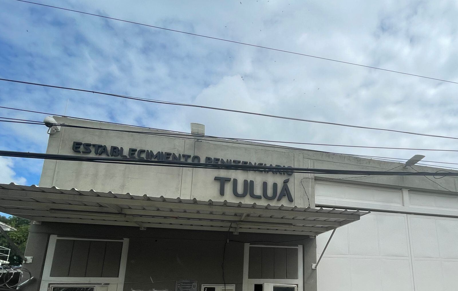 La Procuraduría advirtió que la estructura carcelaria no cuenta con estándares mínimos de ventilación, luminosidad, entre otros, poniendo en riesgo la vida de los reclusos. Foto: W Radio.