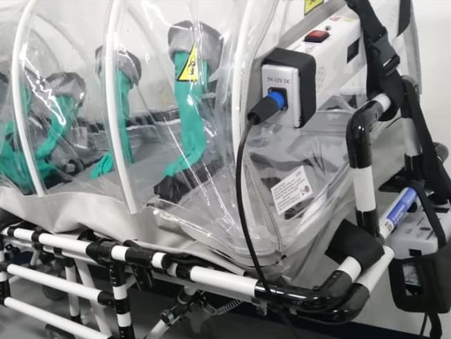 UNAL Medellín entrega cámaras para aislar pacientes con coronavirus