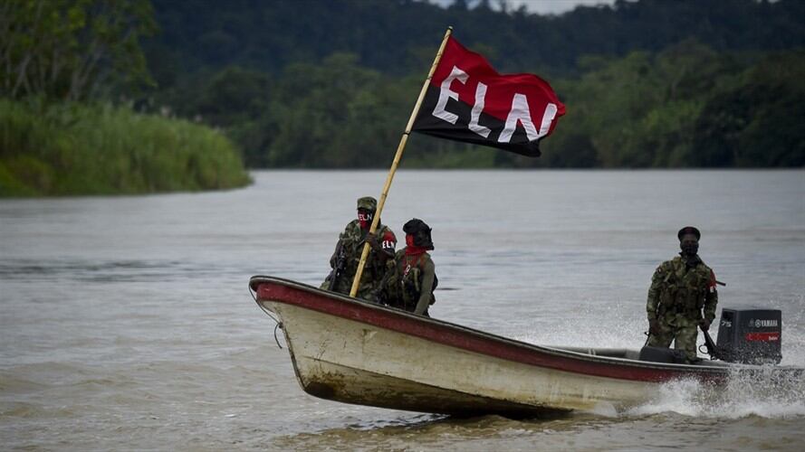 Gobierno anuncia aumento de recompensa contra cabecillas de grupos guerrilleros. Foto: Getty Images / RAUL ARBOLEDA