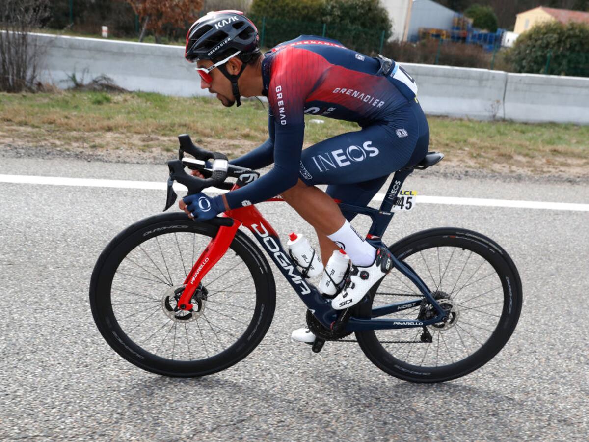 Nairo Quintana y Daniel Martínez en el top 10 de la París - Niza tras finalizada la quinta etapa