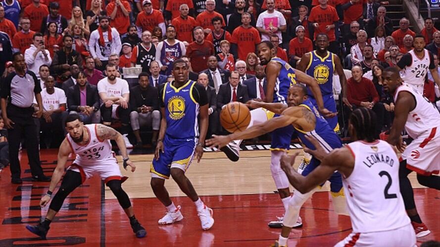 Warriors ganan a Raptors pero pierden a Durant en su noche más agridulce. Foto: Getty Images