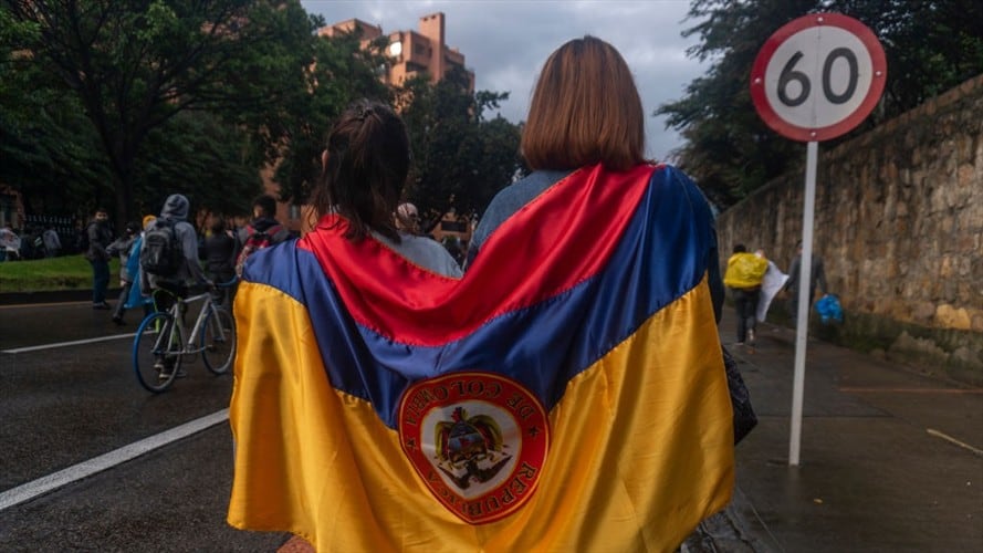 Piedad Bonnett, Santiago Gamboa y académicos universitarios comparten su lectura del país en medio de las protestas. Foto: Getty Images / DANIEL GARZÓN