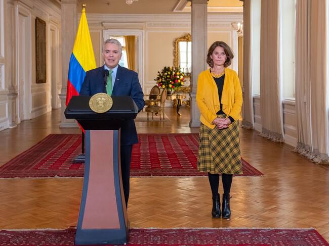 Colombia avanza con plan de evacuación de 68 connacionales que se encuentran en Ucrania. Foto: presidencia.