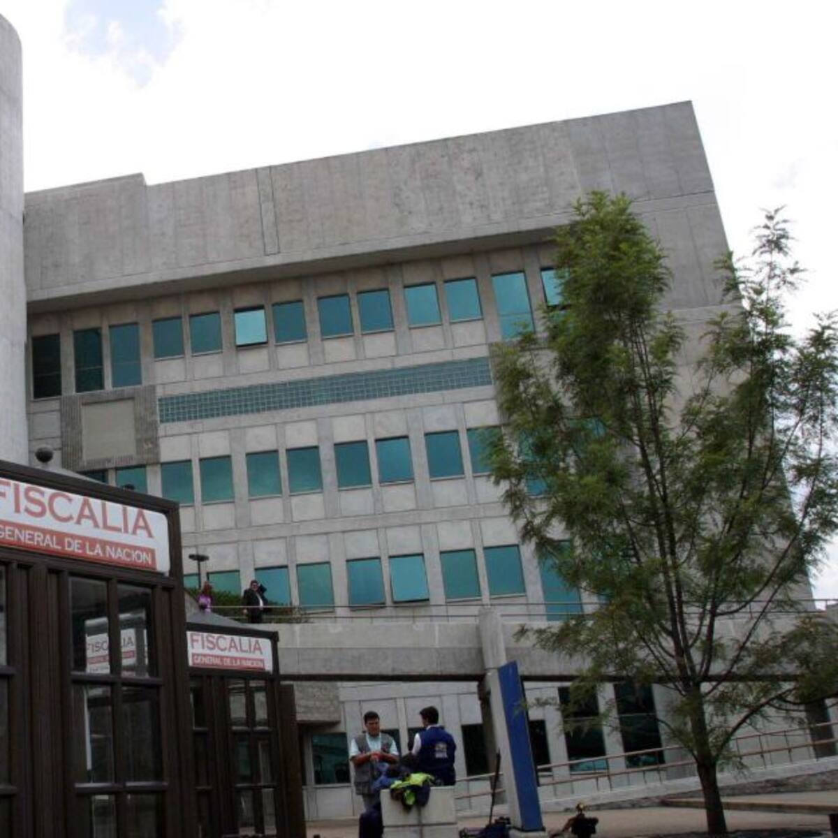 Avanzan procesos por presuntas irregularidades de contratación en sector salud
