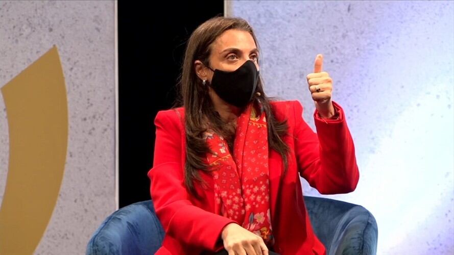 El panel de transformación digital se contó con la participación de la ministra de las TIC Karen Abudinem. Foto: W Radio