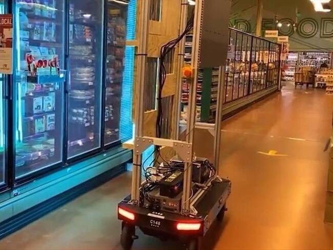 Amazon desinfectará de coronavirus sus almacenes empleando robots. Foto: Amazon