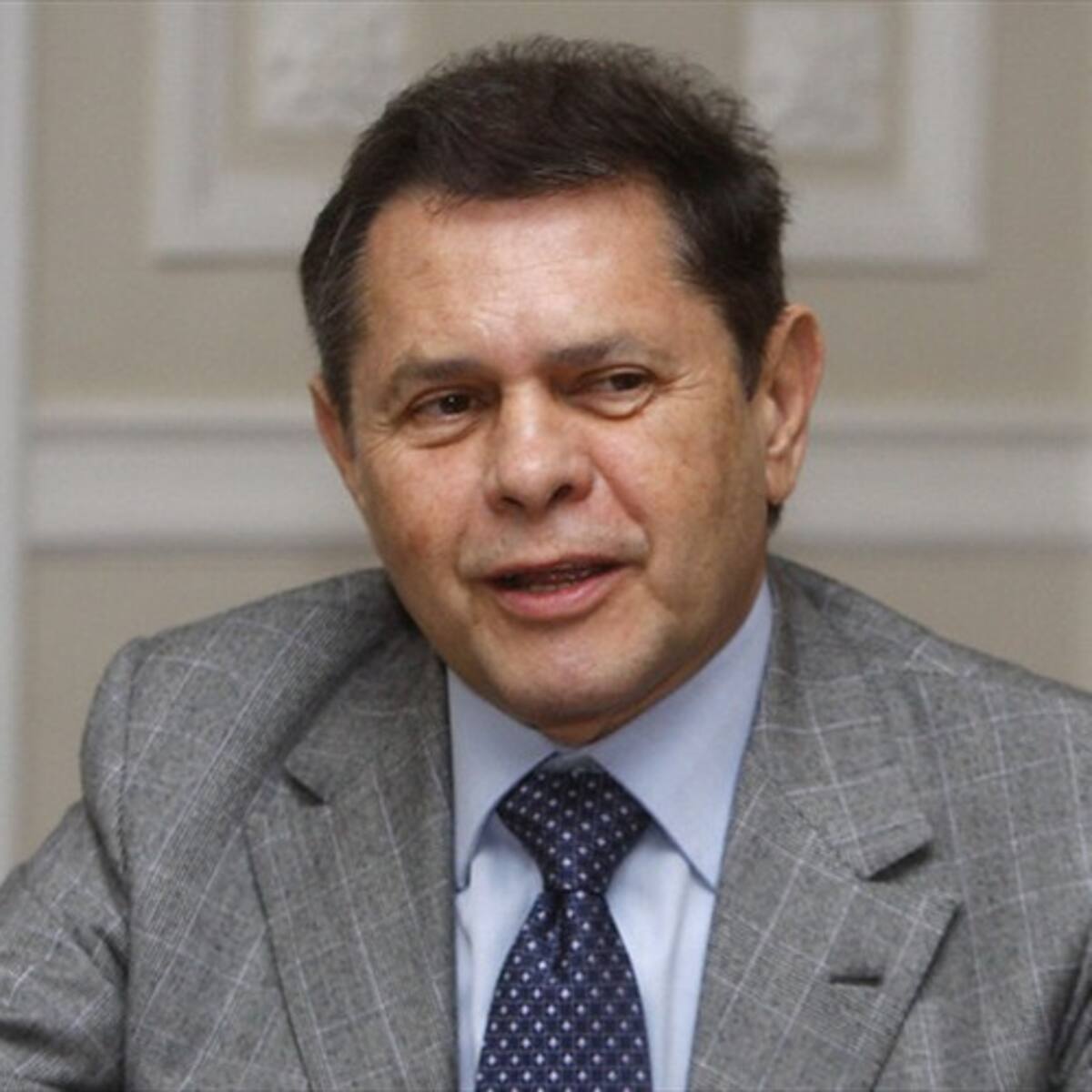 A Carlos Mattos le harán una cirugía
