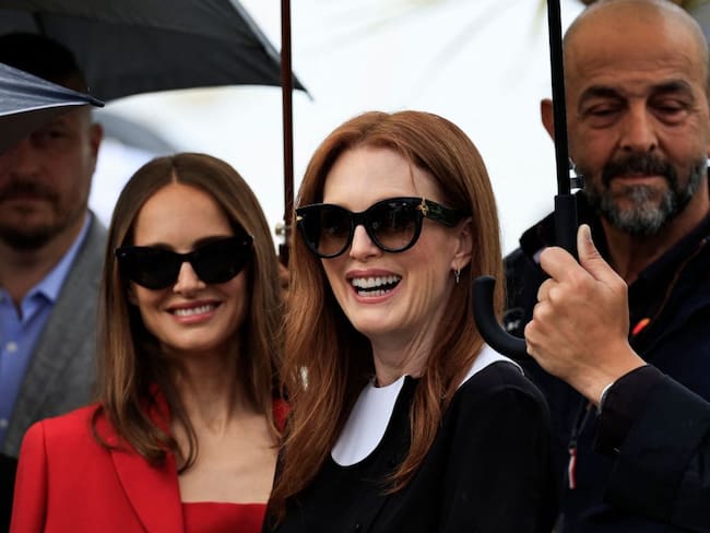 Natalie Portman y Julianne Moore presentan ‘May December’ en el Festival de Cannes