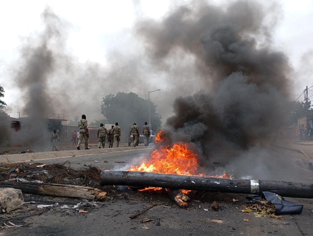 Manifestaciones en Mozambique. I Foto: AMILTON NEVES/AFP via Getty Images.