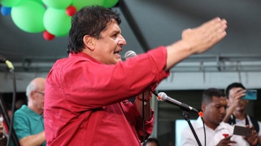 Víctor Libardo Ramírez podrá seguir en su campaña a la Gobernación del Cauca tras la decisión del CNE. Foto: Prensa Víctor Ramírez