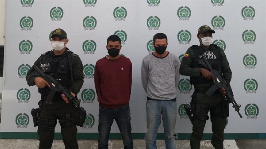 Capturados dos presuntos integrantes de "Los Pelusos" en Norte de Santander.. Foto: Cortesía