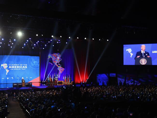 El presidente de Estados Unidos, Joe Biden, interviene en la ceremonia de apertura de la IX Cumbre de las Américas. (Photo by Patrick T. FALLON / AFP) (Photo by PATRICK T. FALLON/AFP via Getty Images)