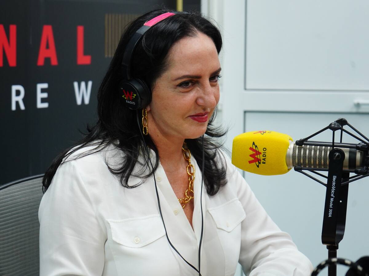 “Los enemigos siempre están adentro”: Cabal habló en La W sobre elección del candidato del uribismo