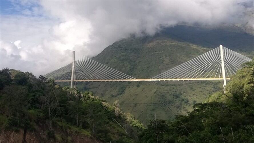 Fondo de Adaptación y Controlaría realizan mesa técnica para analizar puente Hisgaura. Foto: Cristian Medina