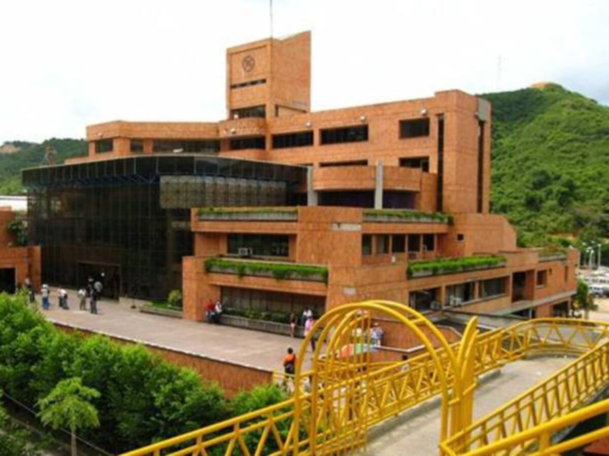 Murió obrero al interior de la dirección de tránsito de Bucaramanga