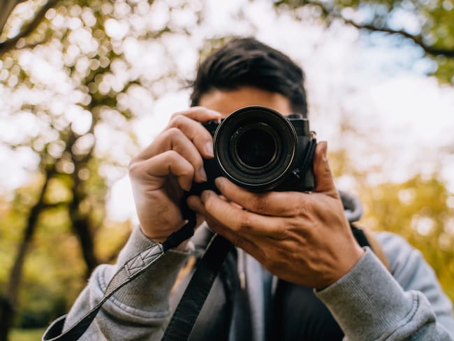 Así es el proyecto de François Brunelle: fotografiar personas desconocidas que se parezcan